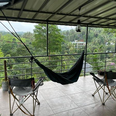 Letstay Vythiri Hill Palace Екстериор снимка