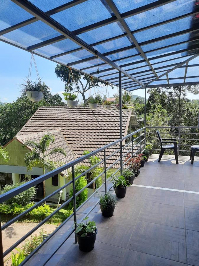 Letstay Vythiri Hill Palace Екстериор снимка